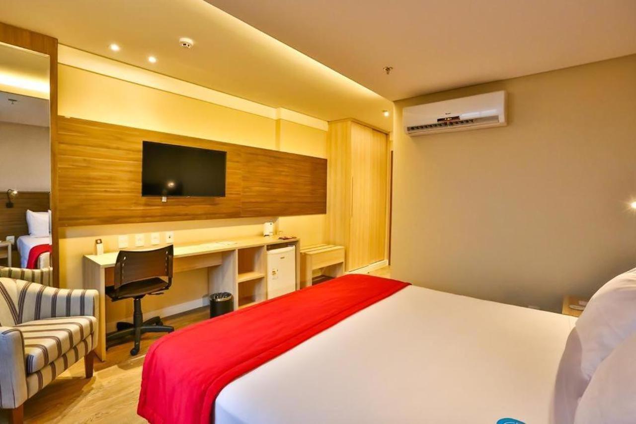 Ibiza Plaza Hotel Anápolis 外观 照片