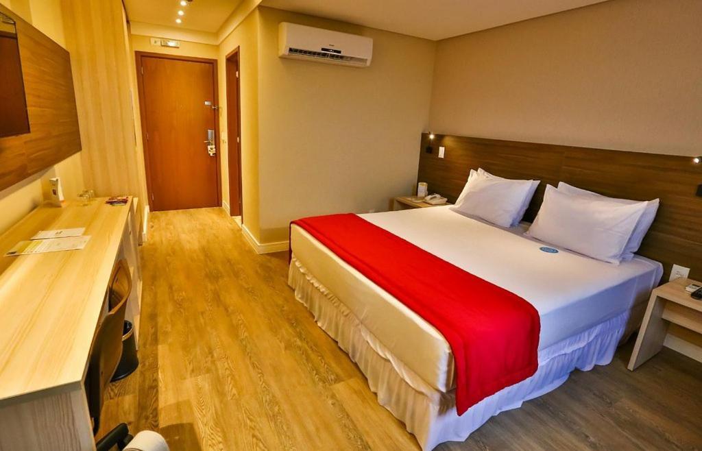 Ibiza Plaza Hotel Anápolis 外观 照片